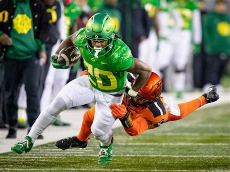 Oregon Ducks Rb Tagged As Breakout Candidate For 2024 College