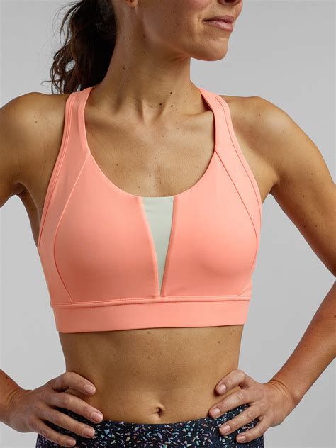 Best Sports Bras For Dd Cup And D Cup Title Nine