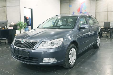 Škoda Octavia 2 Combi Laurin Klement 2 0 TDI 103kW DPH nelze