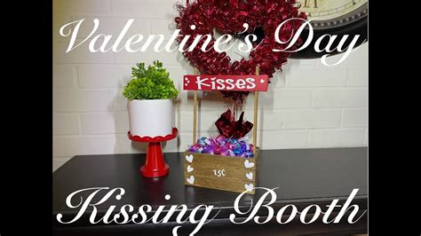 Dollar Tree Valentine Kissing Booth Diy 2021 Youtube