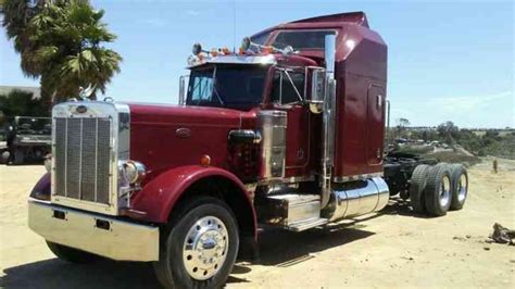 Peterbilt 359 Exhd 1987 Sleeper Semi Trucks