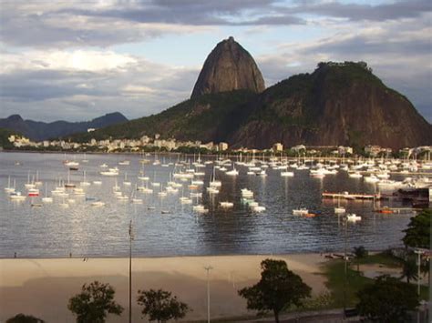 Botafogo Beach - Top Places in Rio de Janeiro - World Top Top