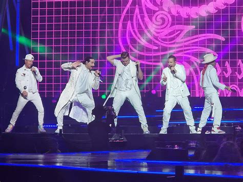 Review: Backstreet Boys - DNA World Tour (o2 Arena)