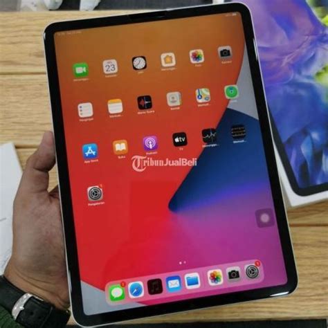 Tablet Apple IPad Pro 2020 11inch 128GB Silver Bekas Normal Fullset