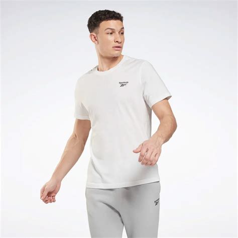 Reebok Ri Left Chest Logo Beyaz Erkek K Sa Kol T Shirt Reebok