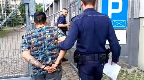 Libiąż Zamordowany 21 latek znaleziony na leśnej drodze Policja