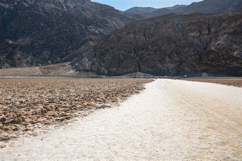 Badwater Basin Hiking Trail and Black Mountains in Death Valley ...