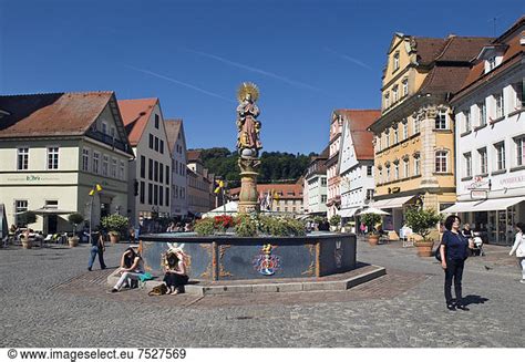 Marienbrunnen Fountain With Column From The Renaissance Marienbrunnen