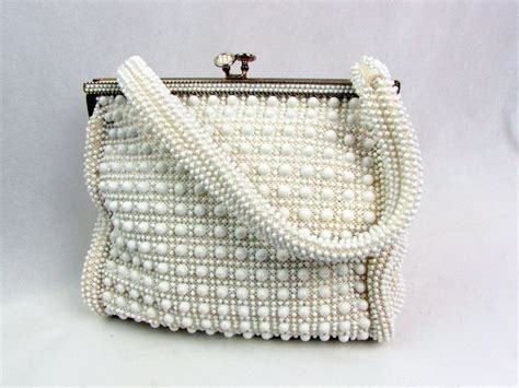 Vintage White Beaded Handbag Lumered Corde Bead 1950s Kiss Clasp