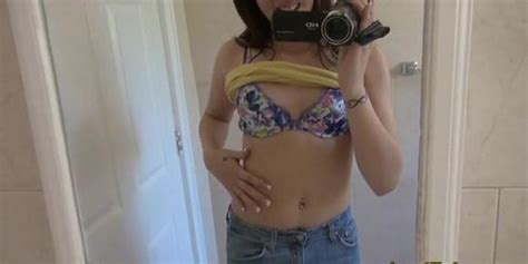 ANAL TRIES Amateur Girlfriend Posing Before Trying Anal Tnaflix