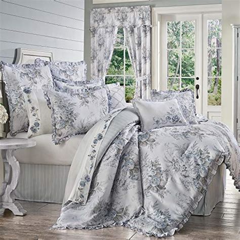 Royal Court Estelle Farmhouse Vintage Floral 4 Piece Comforter Set