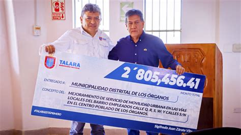 Alcalde Sigifredo Zárate entrega cheque por 2 millones 805 mil soles