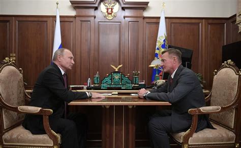 Роман Старовойт – биография, личная жизнь, фото, новости, губернатор ...