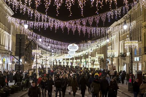 Świąteczna Iluminacja 2019 Warszawa Kiedy słynne zapalenie choinki 7