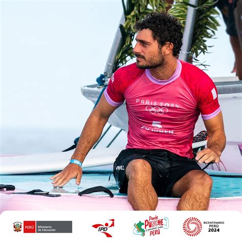 ¡alonso Correa Clasificó A Las Semifinales De Surf De París 2024