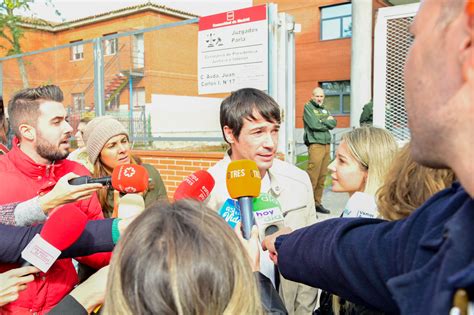 Juan Jos Ballesta Del Estrellato A Las P Ginas De Sucesos Famosos