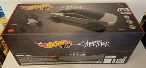 Hot Wheels 1 10 Scale R C Tesla Cybertruck Limited Edition 2021 W