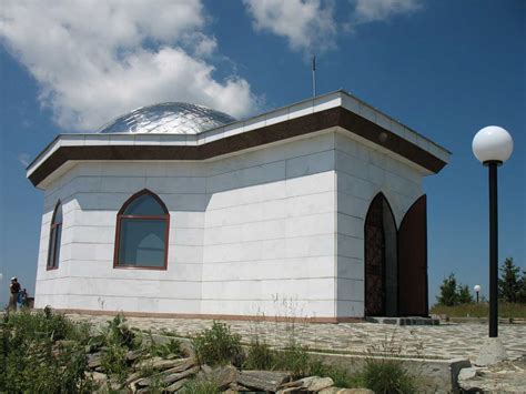 Религиозни култове, свети места