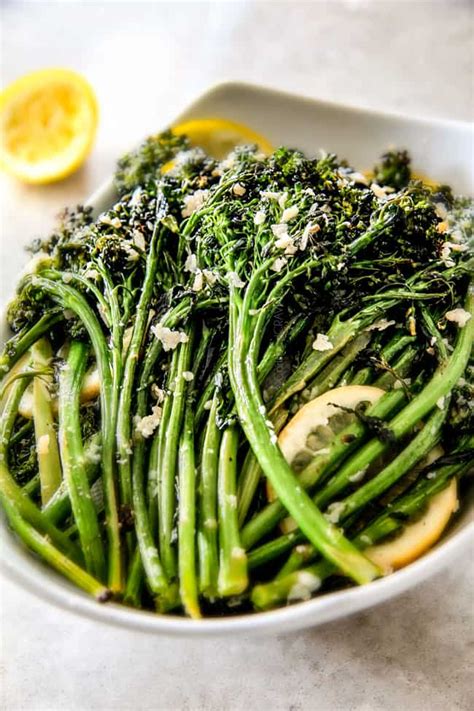 One Pan Roasted Parmesan Lemon Garlic Broccoli Or Broccolini