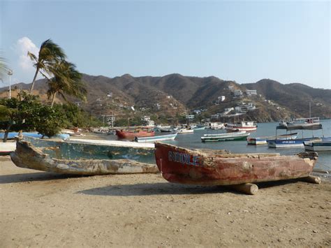 The fishing beach in Taganga - A Picture from Taganga, Colombia ...