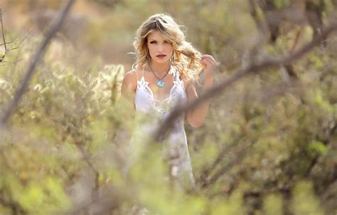 Wallpaper Cleavage Long Hair Hot Girl Desert Nature Bokeh Outside