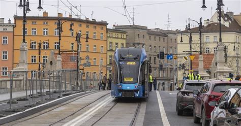 Po raz pierwszy od początku remontu tramwaje przejechały mostami Pomor