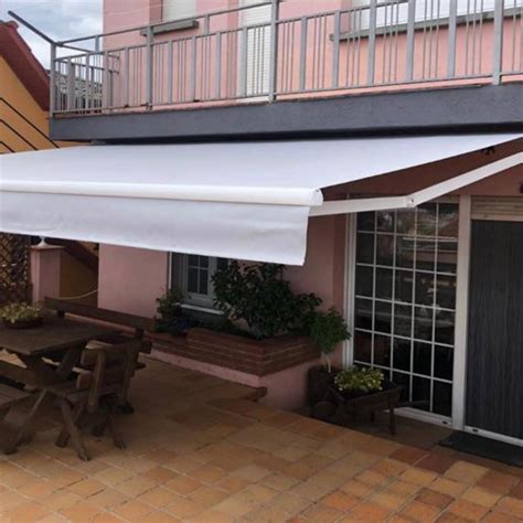 Toldo Brazo Extensible Con Aluminio Blanco Y Lona De Aluminios