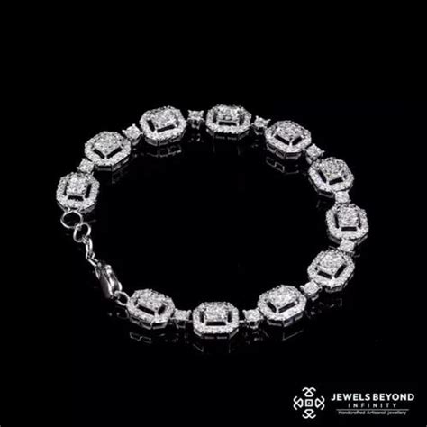 Round Iced Out Diamond Bracelet At Rs 137000piece In Surat Id
