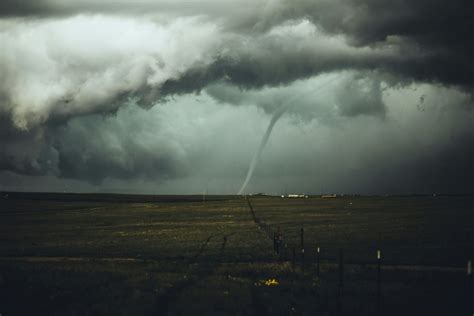 Avertizarea Meteo Un Nou Ciclon Aduce Furtuni Puternic