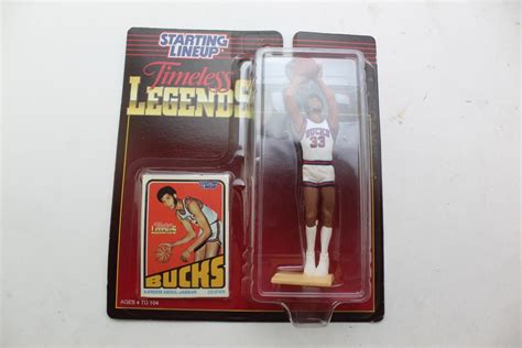 Starting Lineup Hasbro 1996 Kevin Garnett Kenner 1995 Kareem Abdul