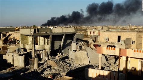 Battle of Ramadi: ISIS loses hold on city government center - CNN