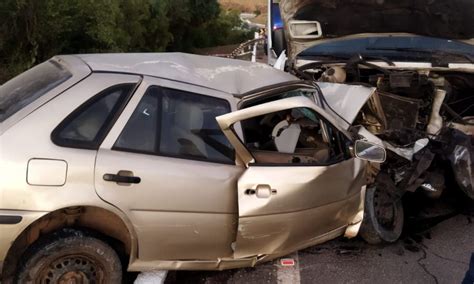 Motorista de Gol morre ao bater de frente em van Jornal O Diário