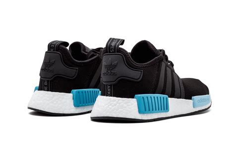 adidas Nmd R1 Womens in Black - Lyst