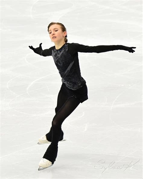 Pin By On Dasha Usacheva Figure Skating Skate Style