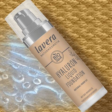 Keinplunder Naturkosmetik Lavera Hyaluron Liquid Foundation