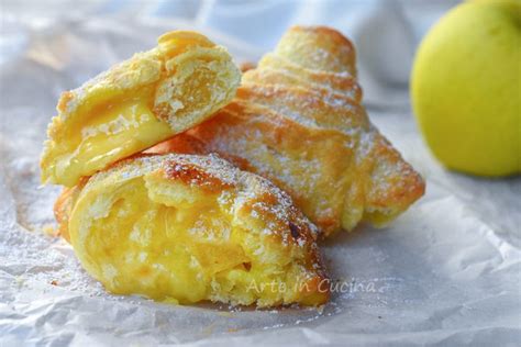 SFOGLIATELLE RICCE CREMA E MELE VELOCI E Facili