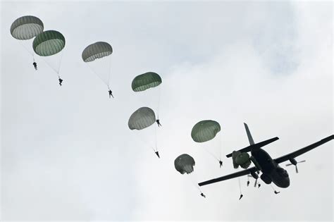 Devil Brigade Paratroopers Earn German Jump Wings Article The