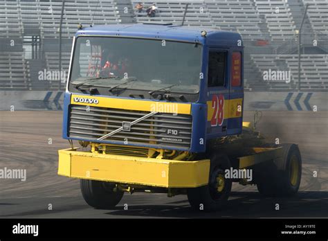 Big Rig Hi Res Stock Photography And Images Alamy