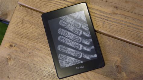 Amazon Kindle vs Kindle Paperwhite: Which Amazon ereader should you buy ...