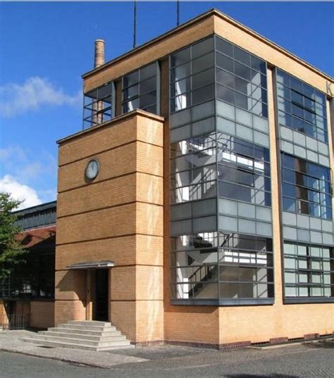 Вальтер Гропиус | Arquitectura bauhaus, Walter gropius, Bauhaus