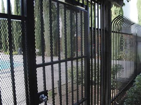 Expanded Metal Security Fence For Preventing Climbing Keeping Invaders Out