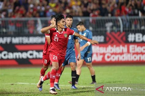 Piala Aff Persaingan Grup B Ketat Setelah Vietnam Dan Singapura