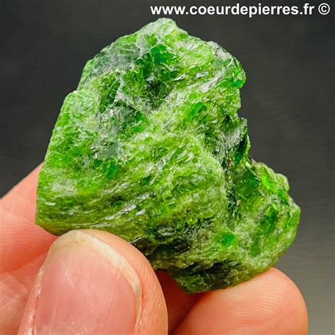 Chrome Diopside De Russie Brut Ref Chd7 Cœur De Pierres