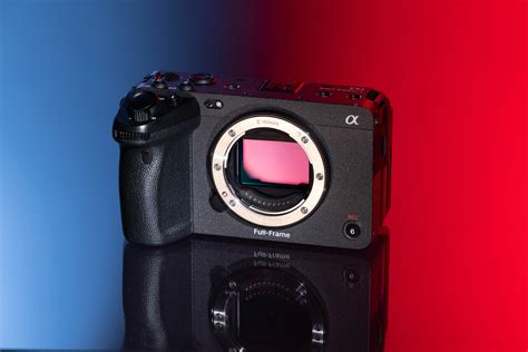 In the Field: Sony FX3 vs Sony VENICE for Videographers | MPB