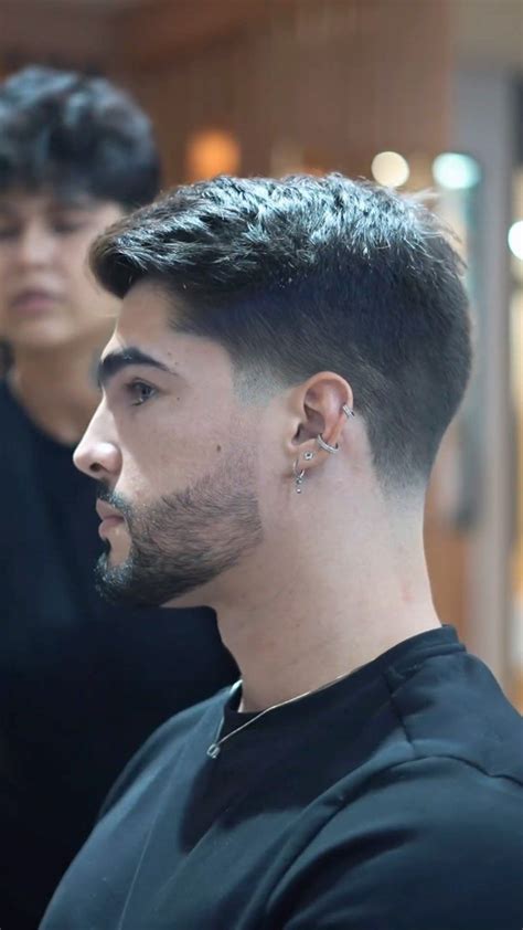Corte Masculino Taper Fade - Cabelo taper fade | Cortes para cabelo masculino, Cortes social ...