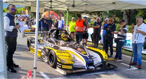 Successo Di Simone Faggioli Nella Cronoscalata Automobilistica Alpe