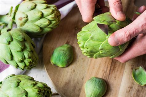 Artichokes Nutrition Benefits How To Cook And Eat Them