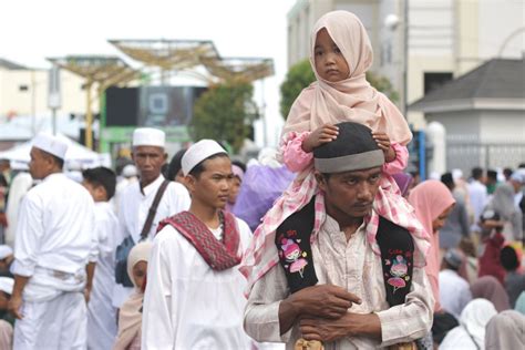 InfoPublik IKUTI HAUL ABAH GURU SEKUMPUL