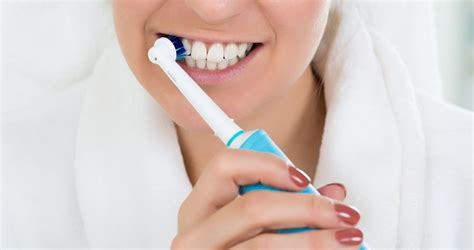 5 Best Electric Toothbrushes For Braces Recommended By Dentist