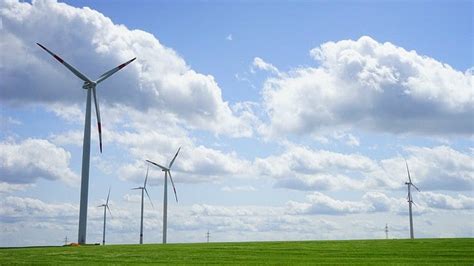 3 High Yield Renewable Energy Stocks For A Green Energy Portfolio The